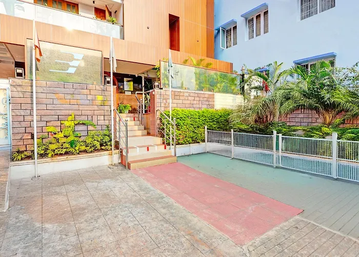 Townhouse Seethammadhara Junction Formerly Vijaya Residency